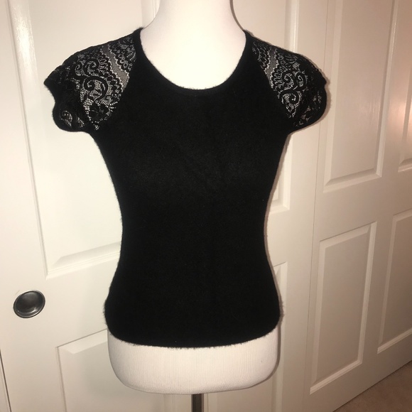 Aqua Tops - Gorgeous 100% Cashmere and Lace Cap Sleeve Top Size XS
